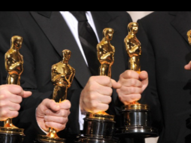2 Oscars