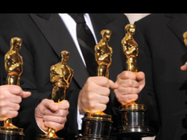 9 Oscars