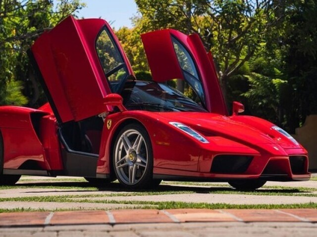 Ferrari enzo