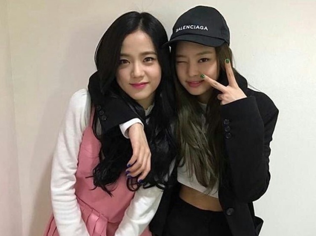 Jennie e Jisoo