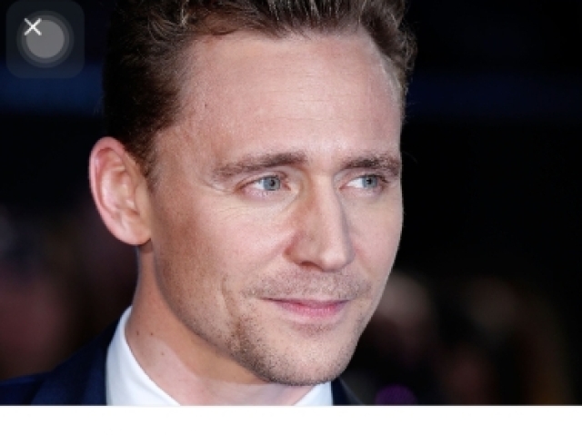 Tom Hiddleston