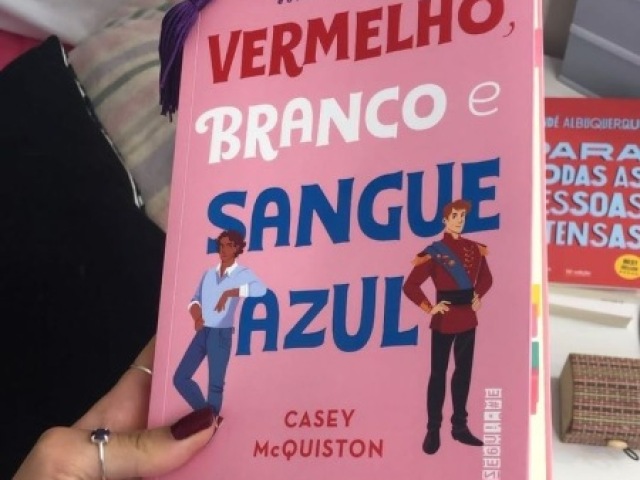 Vermelho branco sangue azul