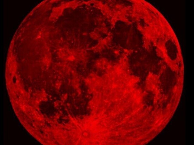 Lua vermelha