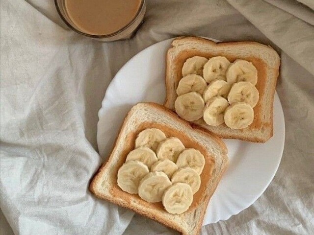 Pão com banana 🍞🍌