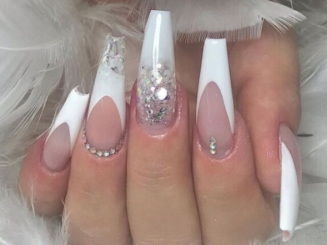 UNHAS BRANCAS! ♥️⚪