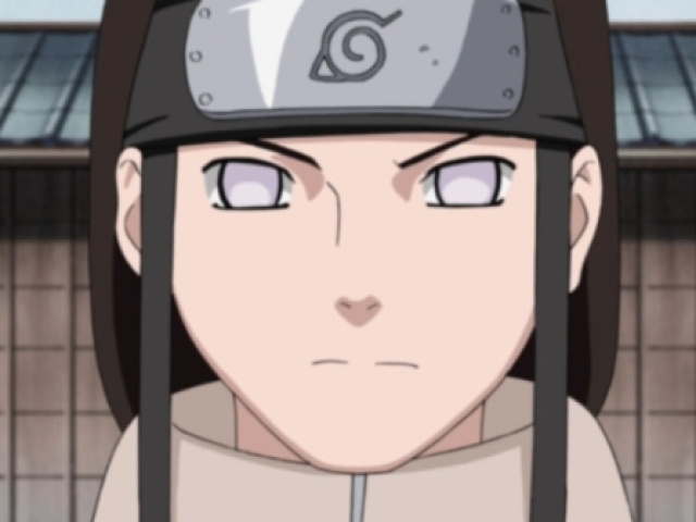 Sim. O nome dele é Neji Hyuga