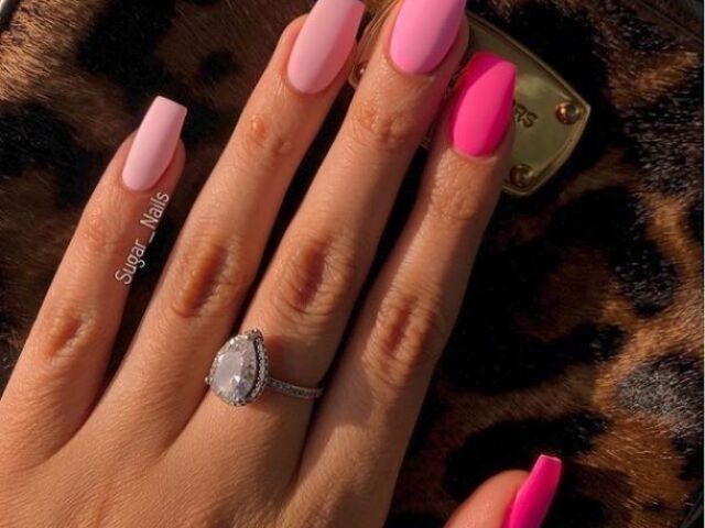 UNHAS ROSAS! <33