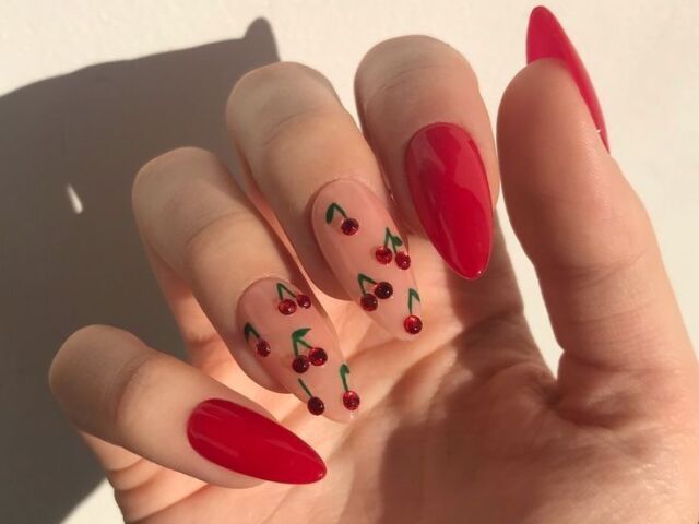 UNHAS VERMELHAS! <33