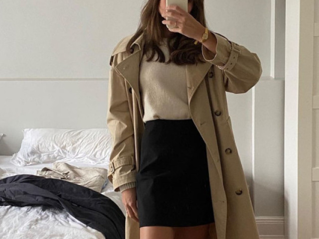 Dark ACADEMIC Girl