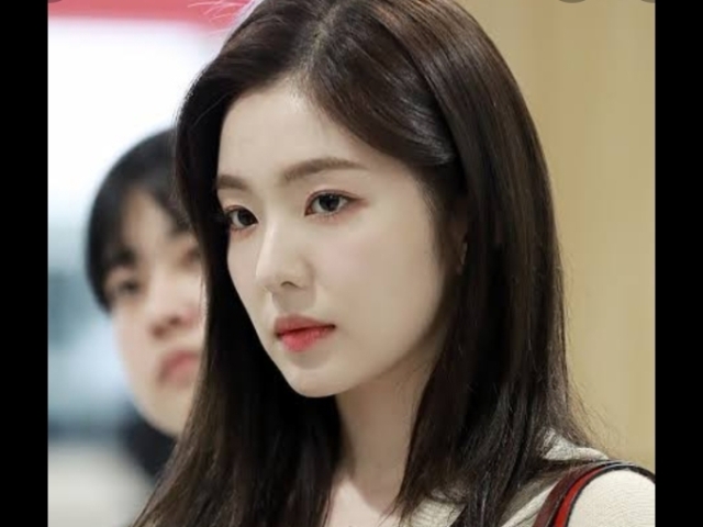 Irene (red velvet)