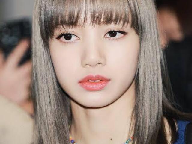 Alguns mvs por imagem assim é meio difícil te recomendo a escutar mais Blackpink vc vai gostar ^_^