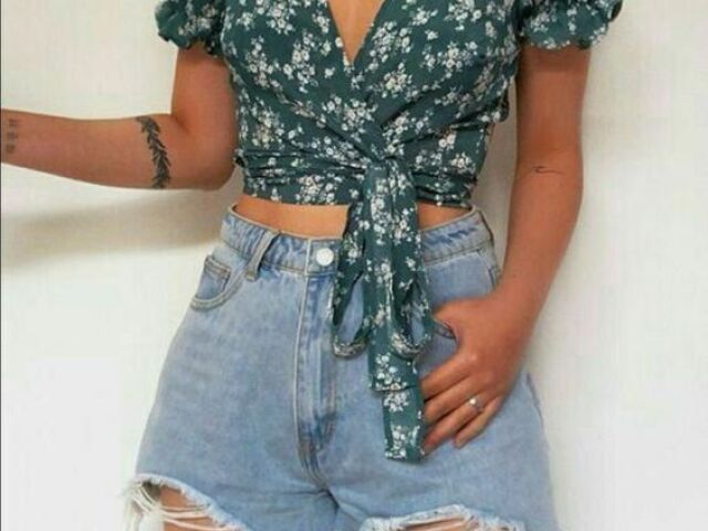 ~ cropped e short jeans