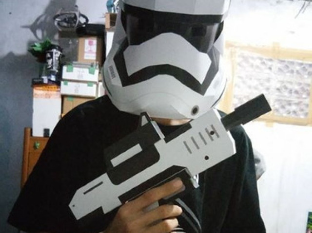 GERALDO COM O CAPACETE DO STAR WARS???? KKKKKKKKKKKKKK