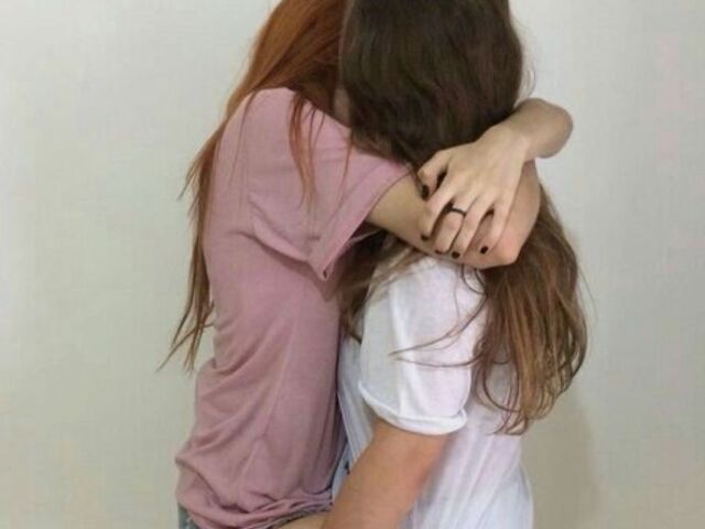 jenlisa se beijam anunciam o namoro para todos e todo dia existe jenlisa