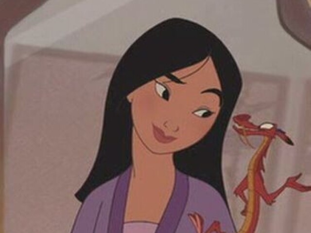 Mulan (a animação pelo amor de deus kkkkk)