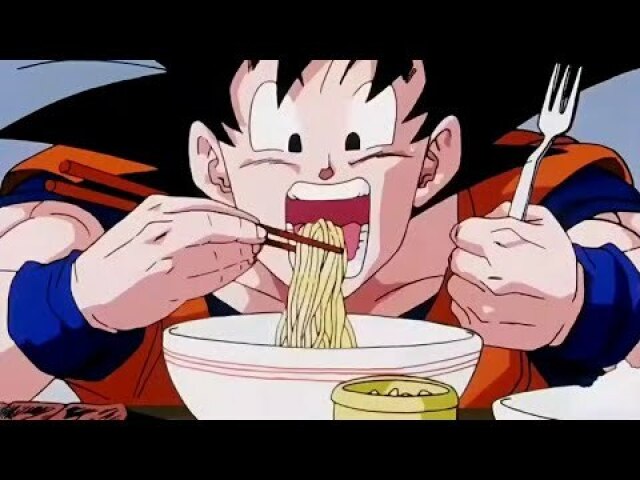 Comer lámen com o Goku