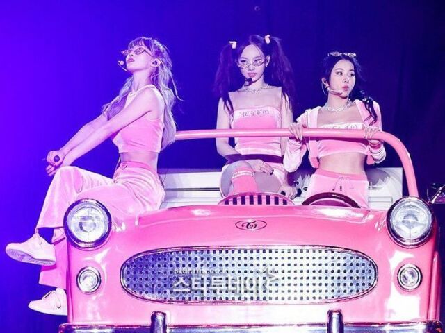 Crie seu grupo de kpop!