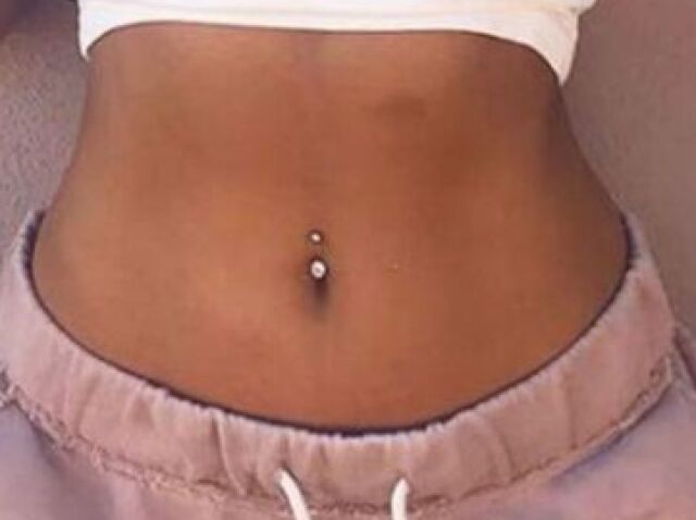 Piercing na barriga