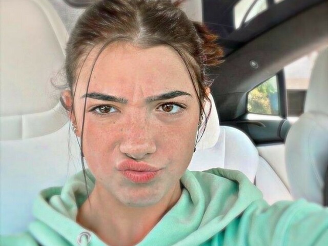 Charli acreditou em você <\3