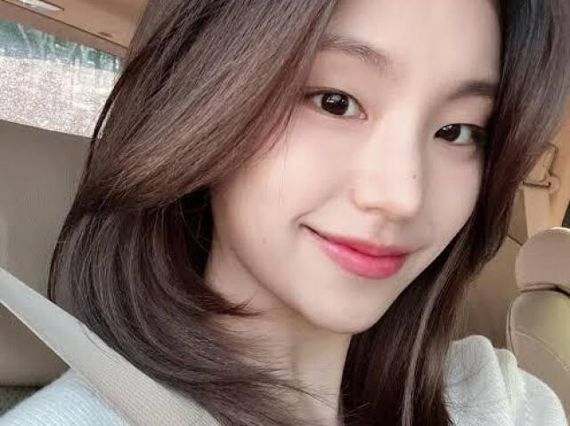 Yeji ( Itzy )