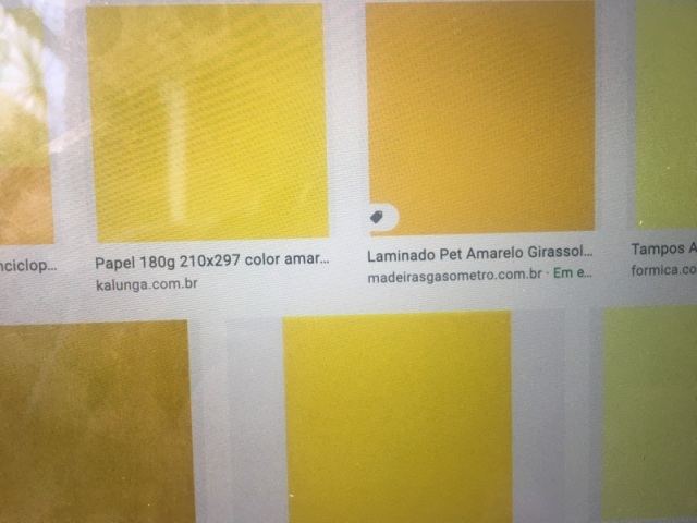 amarelo?