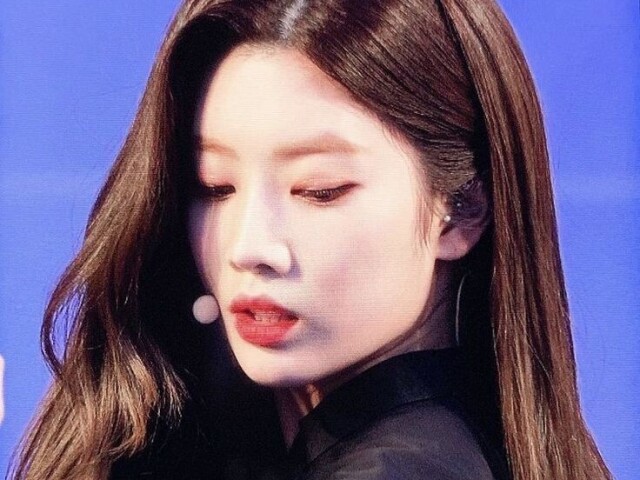 Kim Lip - LOONA