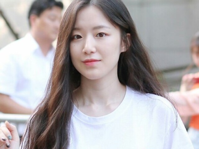 Shuhua - (G)I-DLE