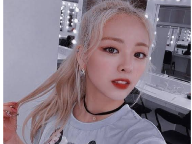 O que você seria da Yuna do ITZY?