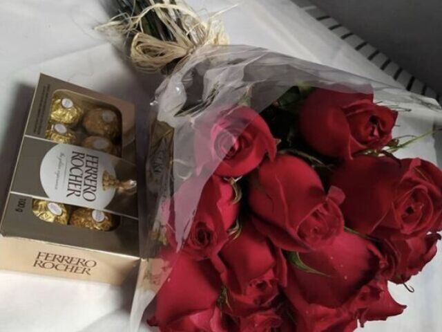 Flores e chocolates