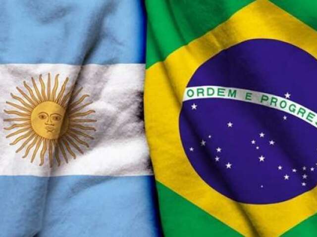 Argentina e Brasil - Quando realizaram a assinatura do Tratado de Assunção.