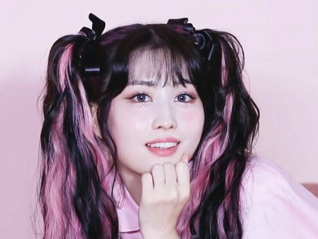 Momo - Twice