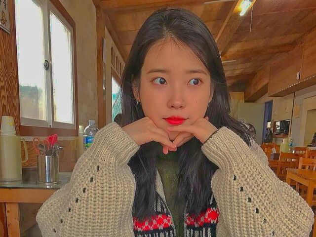 🦋 IU 🦋
