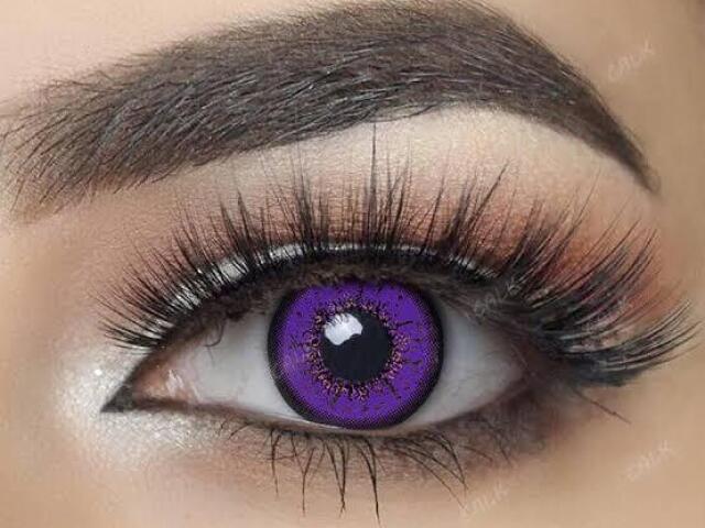 Olhos violeta