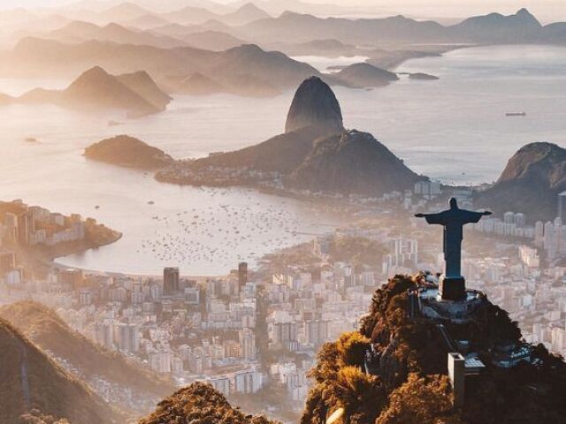 Rio de Janeiro-RJ/6.498.830 pessoas