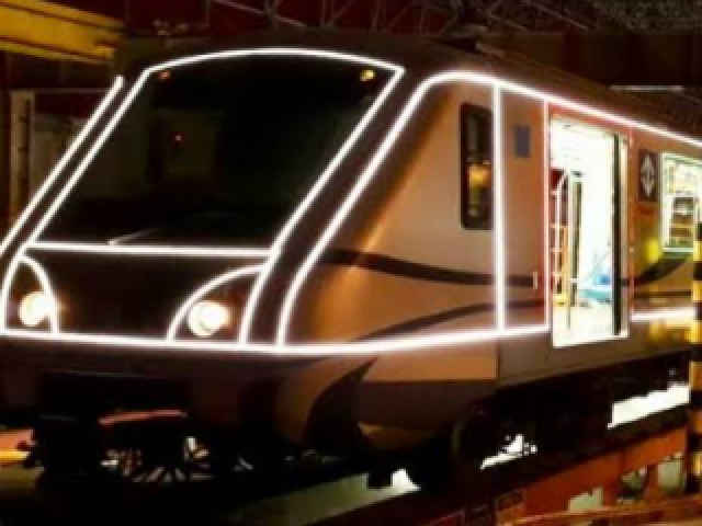 🚉Trem ou metrô!🚉
(Se sua casa for longe da escola)
