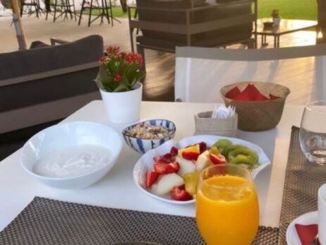 SĂł frutas.