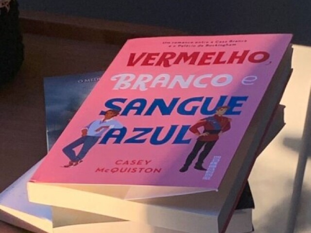 Vermelho, branco, sangue azul