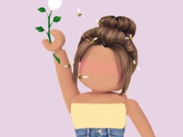 Como seria seu avatar no roblox feminino!