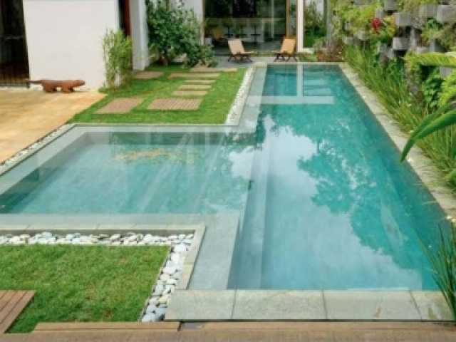 Piscina moderna