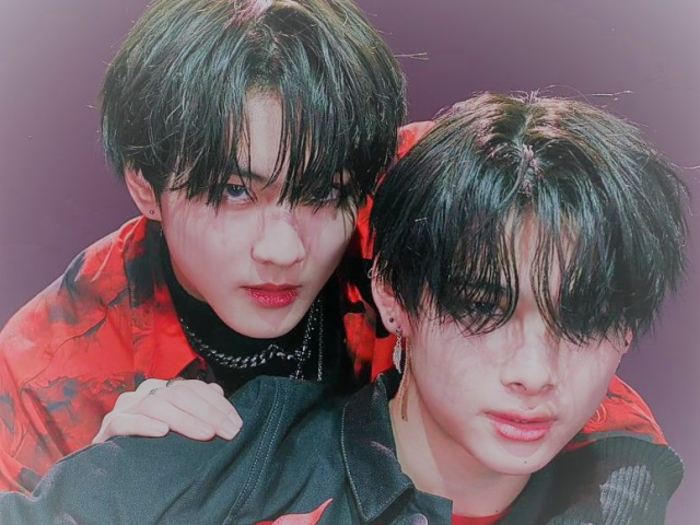 ๑՞. Qual desses dois grupos NÃO faz parte da 4° geraçao? ༊*·˚