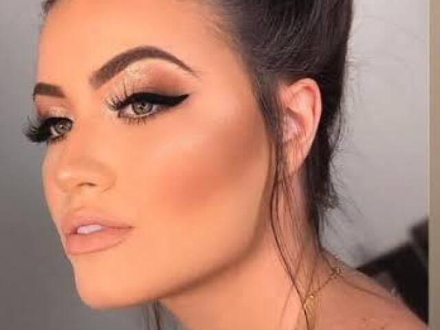 Delineado sim! 💆🏻♀️✨