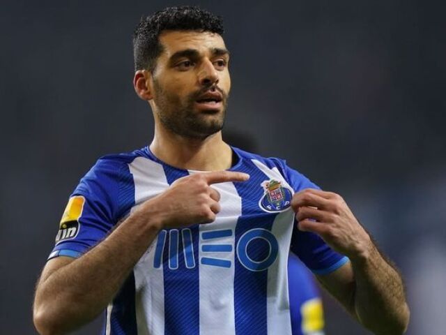 Mehdi Taremi (9)