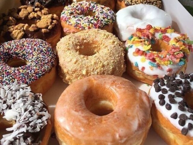 Donuts, vai sair da minha loja sem fome e satisfeito.