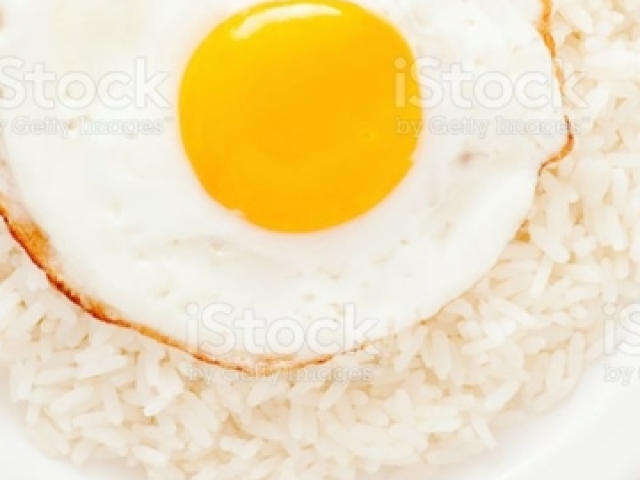 Arroz e ovo