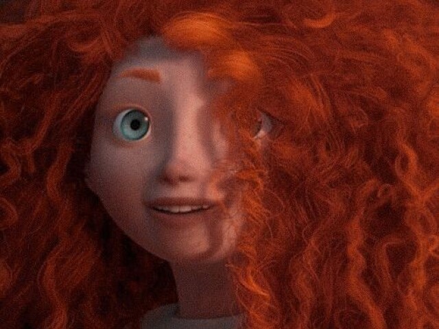 Mérida e o seu enorme cabelo