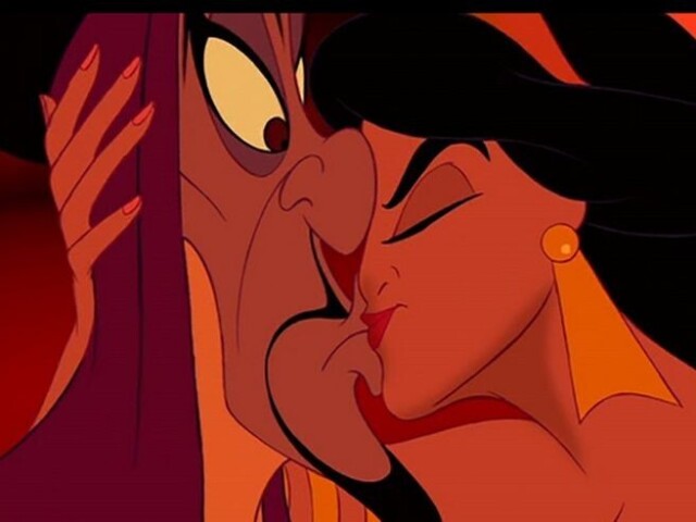 Jasmine a bejoqueira