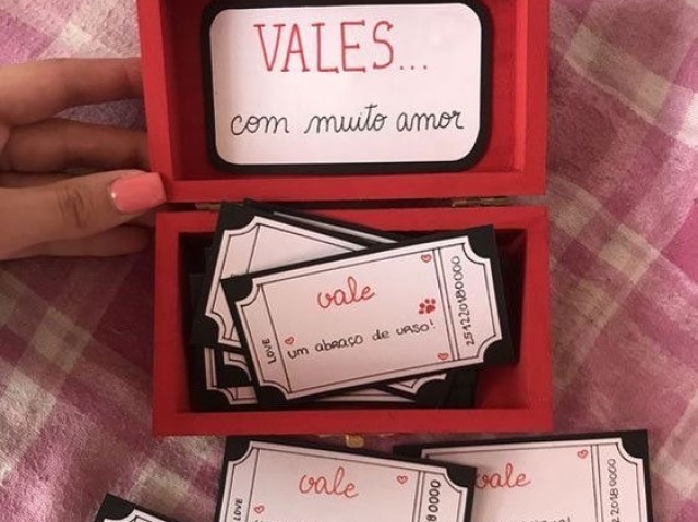 Vales do amor! Onde cada vale é um desejo do parceiro (ex: Vele 09: Um abraço de urso)