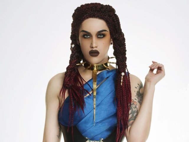 Adore Delano