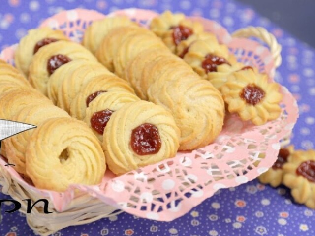 Biscoitinhos de goiaba