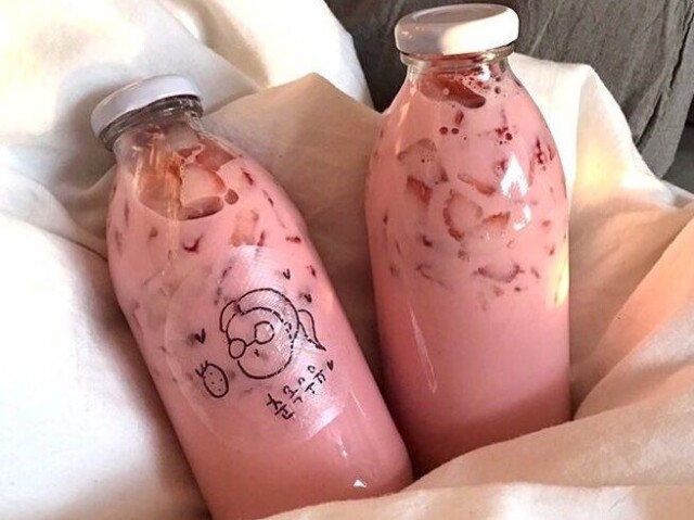 🍓🥛